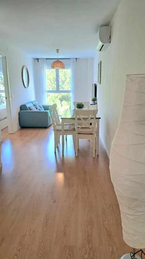 Apartment Las Salinas Boliches Фуэнхирола