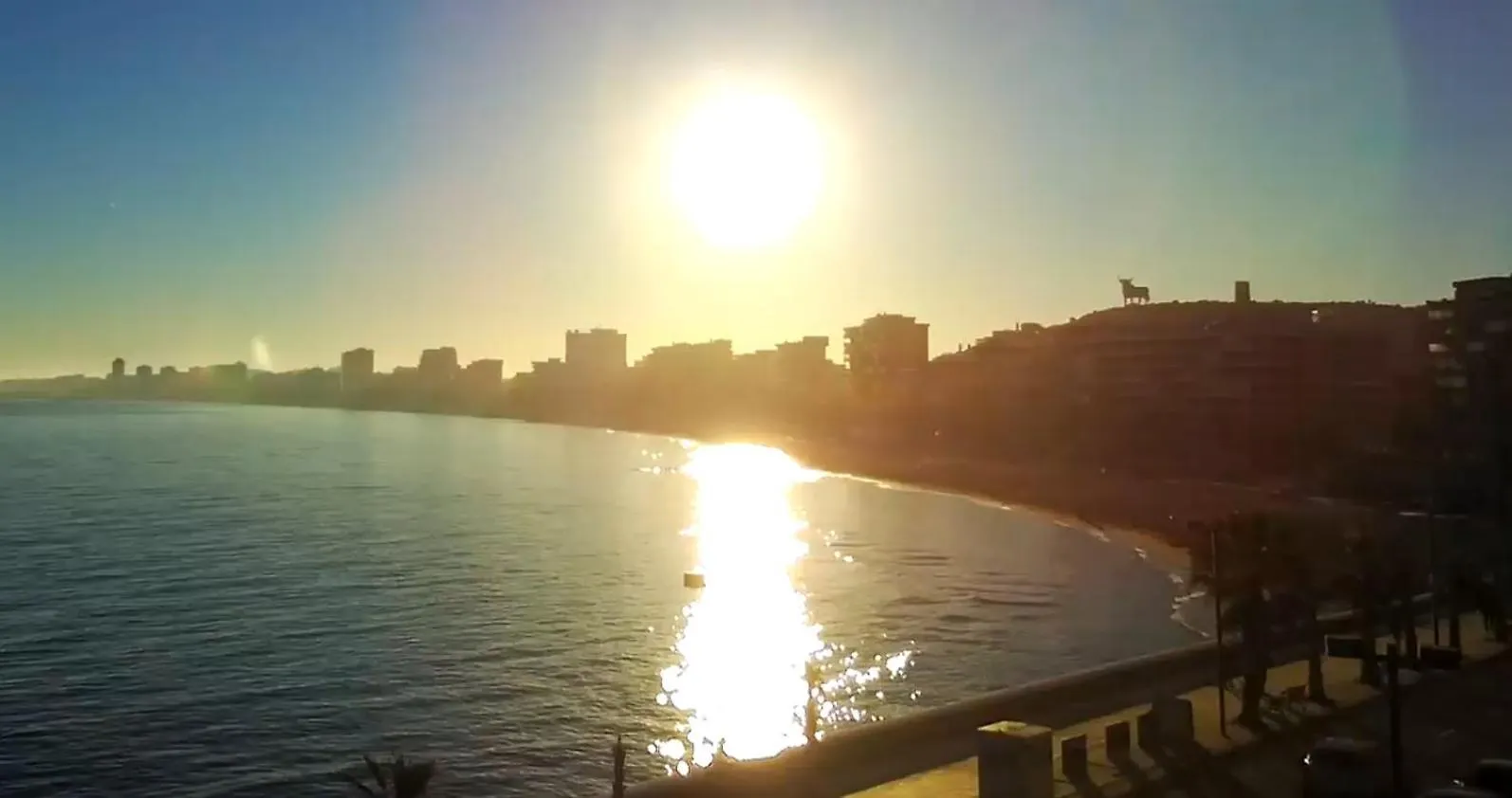 Apartment Las Salinas Boliches Фуэнхирола